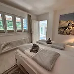 Sky & Homes Storchennest I Cozy Fuer 4 Gaeste Mit Terrasse Und Parkgarten Im Reetdachanwesen In Spo Apartmán