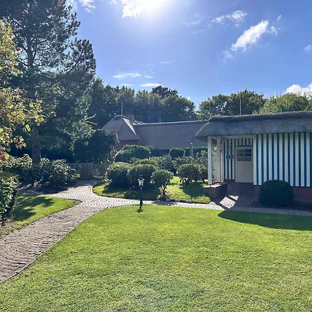 Sky & Homes Storchennest I Cozy Fuer 4 Gaeste Mit Terrasse Und Parkgarten Im Reetdachanwesen In Spo Apartamento