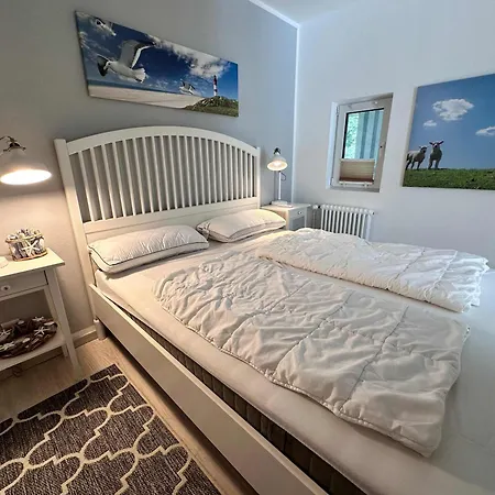 Apartamento Sky & Homes Storchennest I Cozy Fuer 4 Gaeste Mit Terrasse Und Parkgarten Im Reetdachanwesen In Spo Sankt Peter-Ording